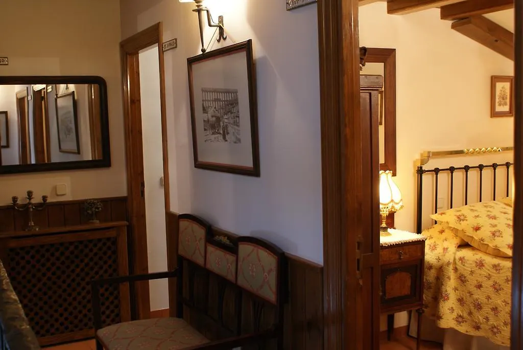 Casa Rural El acebo-1